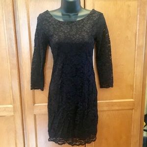 Black lacy dress